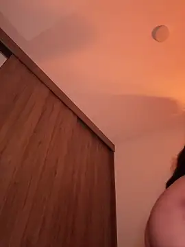 andra rose online show from June 14, 2026, 12:30 am