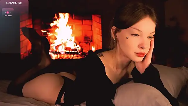 morphesoull online show from March 17, 2026, 9:51 pm