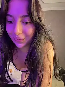 Snapshot of Tasty_Nora chatting on July 6, 2026, 6:43 am Tasty Nora online show from July 6, 2026, 6:43 am