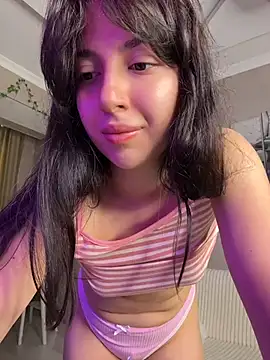 Snapshot of Tasty_Nora chatting on July 8, 2026, 9:47 am Tasty Nora online show from July 8, 2026, 9:47 am