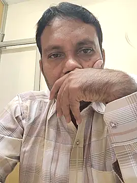 Snapshot of adicma123 chatting on June 19, 2026, 5:45 am adicma123 online show from June 19, 2026, 5:45 am