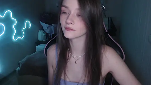 Snapshot of jeann_elsaa chatting on December 16, 2024, 5:49 am jeann elsaa online show from December 16, 2024, 5:49 am