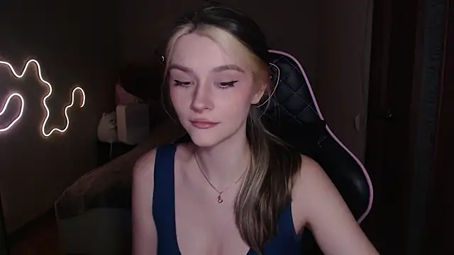 Snapshot of jeann_elsaa chatting on January 22, 2025, 11:21 pm jeann elsaa online show from January 22, 2025, 11:21 pm