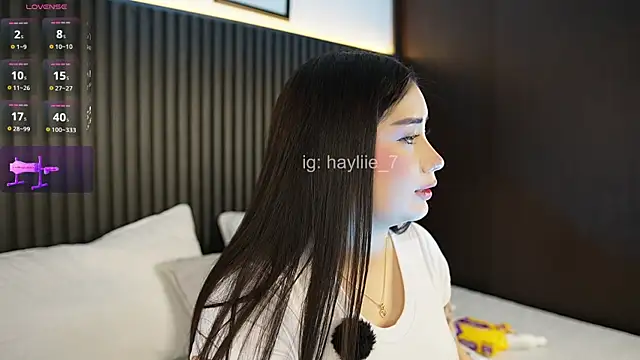 haylie  online show from July 10, 2026, 5:12 am