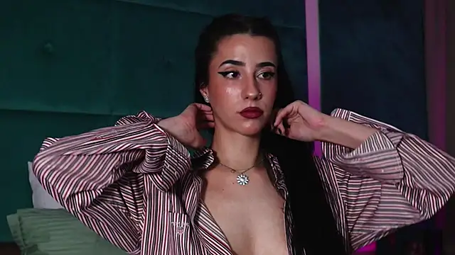 AmeliaJune online show from June 11, 2026, 10:30 pm