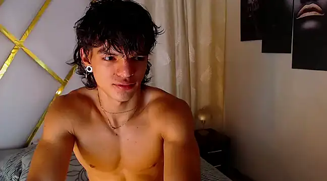 Snapshot of AlbertBernal69 chatting on February 11, 2025, 8:58 am AlbertBernal69 online show from February 11, 2025, 8:58 am