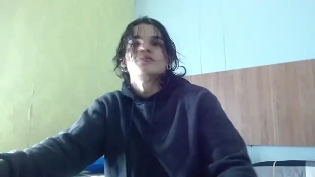 Snapshot of AlbertBernal69 chatting on October 7, 2025, 3:14 am AlbertBernal69 online show from October 7, 2025, 3:14 am