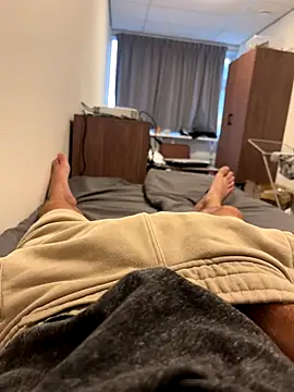 mihaixxx1 online show from September 16, 2025, 3:02 pm