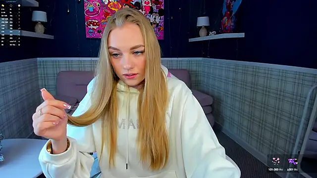 Snapshot of Barbie_Lis chatting on December 20, 2024, 11:37 pm Barbie Lis online show from December 20, 2024, 11:37 pm