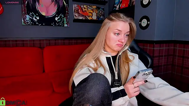 Snapshot of Barbie_Lis chatting on February 12, 2026, 1:11 am Barbie Lis online show from February 12, 2026, 1:11 am