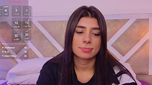 Snapshot of ZiaCalifa chatting on June 18, 2026, 2:10 pm ZiaCalifa online show from June 18, 2026, 2:10 pm