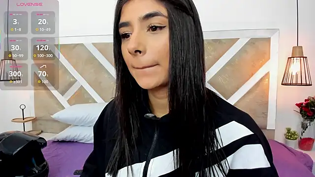 Snapshot of ZiaCalifa chatting on July 29, 2026, 11:52 am ZiaCalifa online show from July 29, 2026, 11:52 am