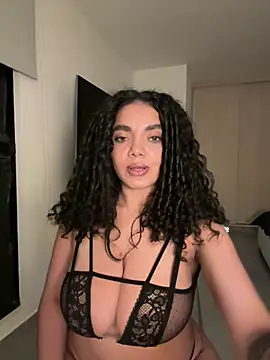 Mariecurl online show from February 12, 2026, 1:22 am