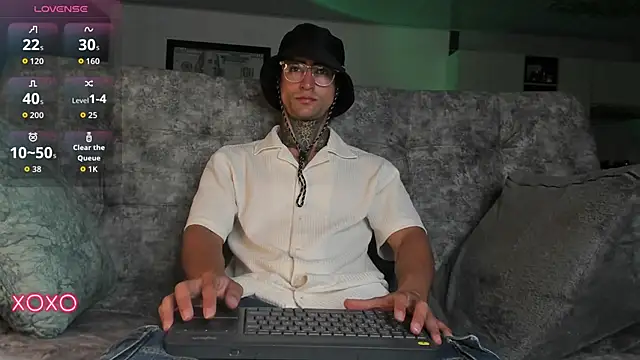 Mark Kamper online show from December 13, 2025, 11:21 pm