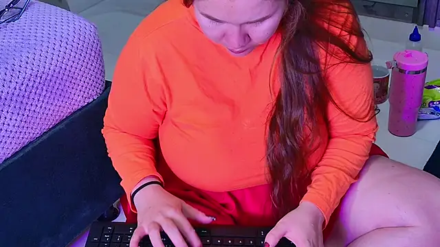 NathaxaLeans online show from October 2, 2025, 11:39 am