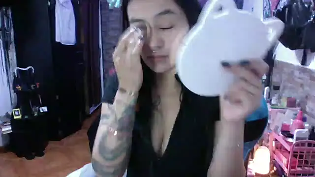 AngelaQueen  online show from February 23, 2026, 4:37 pm