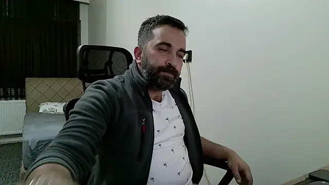 tgltplsr online show from February 15, 2026, 7:54 pm