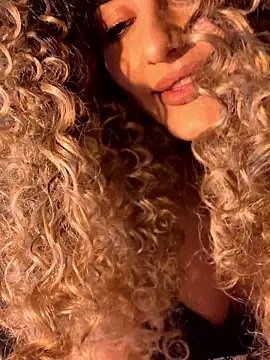 Lady ken online show from September 23, 2025, 6:00 pm