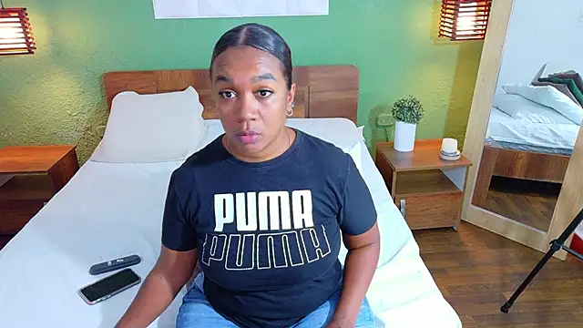 dannaahbrown online show from October 18, 2025, 7:25 pm