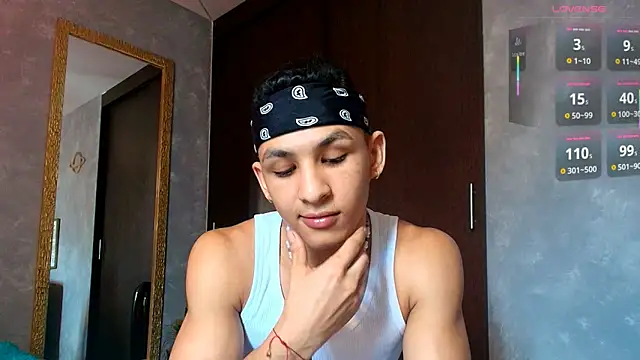 liuscast22 online show from September 13, 2025, 3:01 pm