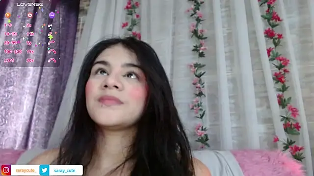 Snapshot of Saray_Cute_ chatting on January 7, 2025, 3:23 pm Saray Cute online show from January 7, 2025, 3:23 pm