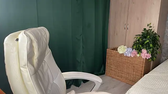 Snapshot of anita_blairr chatting on July 1, 2026, 12:56 am anita blairr online show from July 1, 2026, 12:56 am