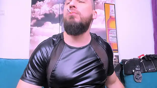 Snapshot of ArmandoSteel4u chatting on February 27, 2025, 1:16 am ArmandoSteel4u online show from February 27, 2025, 1:16 am