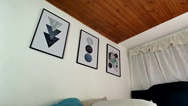 Snapshot of sam_her chatting on September 27, 2025, 6:24 pm sam her online show from September 27, 2025, 6:24 pm