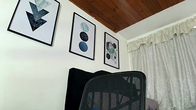 Snapshot of sam_her chatting on November 2, 2025, 8:55 pm sam her online show from November 2, 2025, 8:55 pm