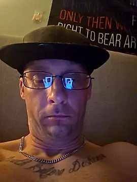 SirGhost19 online show from February 4, 2026, 9:04 am