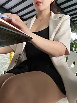 Jessical online show from February 22, 2025, 5:55 am