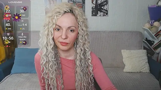 Snapshot of kiramarta chatting on November 26, 2025, 5:25 pm kiramarta online show from November 26, 2025, 5:25 pm