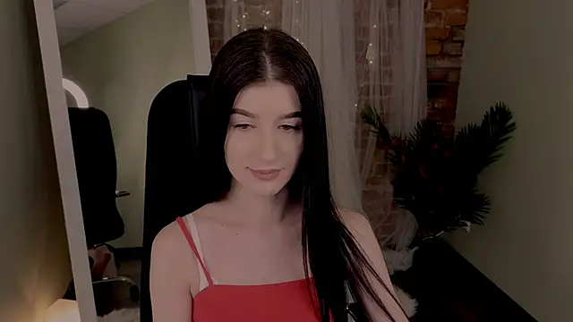 LauraCoy online show from December 25, 2024, 12:05 am