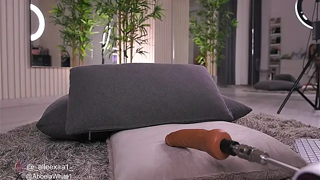 Snapshot of Abbela_White chatting on February 11, 2025, 12:37 pm Abbela White online show from February 11, 2025, 12:37 pm