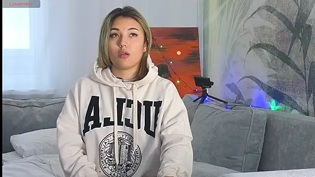 Snapshot of lily__foster chatting on December 25, 2024, 9:34 am lily foster online show from December 25, 2024, 9:34 am