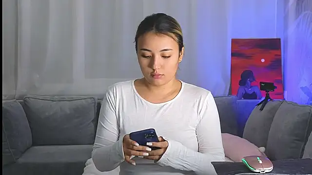 Snapshot of lily__foster chatting on February 12, 2025, 7:02 pm lily foster online show from February 12, 2025, 7:02 pm