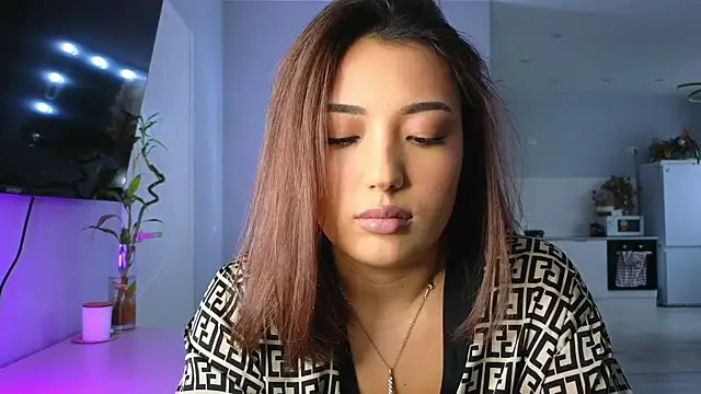 Snapshot of lily__foster chatting on March 23, 2025, 5:32 am lily foster online show from March 23, 2025, 5:32 am