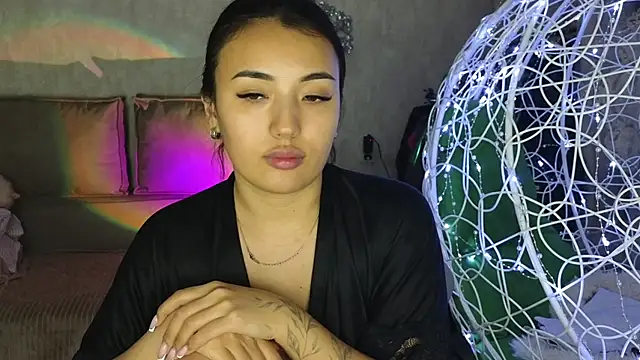 Snapshot of lily__foster chatting on November 18, 2025, 8:57 pm lily foster online show from November 18, 2025, 8:57 pm