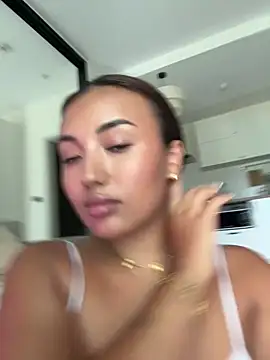 lily  foster online show from March 16, 2026, 5:55 am