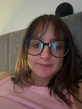 Snapshot of Megan_lu2 chatting on May 26, 2026, 9:16 am Megan lu2 online show from May 26, 2026, 9:16 am