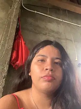 moncerrat luna online show from January 12, 2025, 2:09 pm