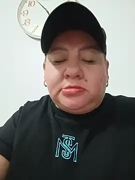 Snapshot of HORNY_MATURE25 chatting on May 26, 2026, 9:49 am HORNY MATURE25 online show from May 26, 2026, 9:49 am