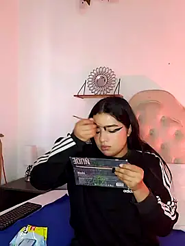 Snapshot of aliice_walker_ chatting on January 23, 2025, 12:19 pm aliice walker online show from January 23, 2025, 12:19 pm