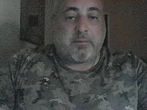 Snapshot of Paolino_8316 chatting on October 17, 2025, 11:18 pm Paolino 8316 online show from October 17, 2025, 11:18 pm