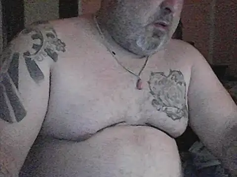 Snapshot of Paolino_8316 chatting on November 20, 2025, 8:41 pm Paolino 8316 online show from November 20, 2025, 8:41 pm