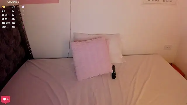 Snapshot of artemisa67_ chatting on December 30, 2024, 6:38 pm artemisa67 online show from December 30, 2024, 6:38 pm