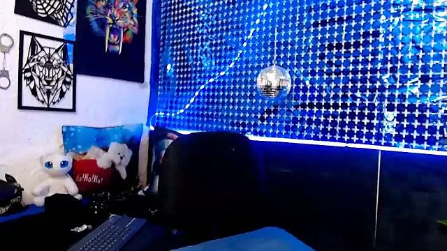 Snapshot of Mensecret69 chatting on December 14, 2024, 2:53 pm Mensecret69 online show from December 14, 2024, 2:53 pm