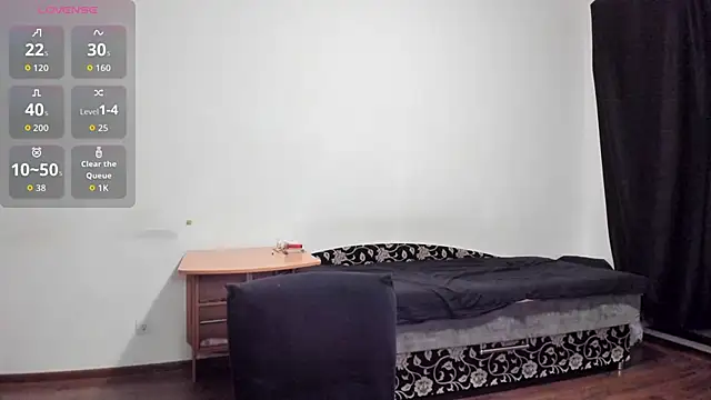 KitsuneRem online show from September 18, 2025, 7:49 pm