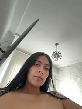 Sophie  Foxxx online show from October 29, 2025, 7:37 pm