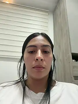 Snapshot of Sophie__Foxxx chatting on July 1, 2026, 1:40 am Sophie Foxxx online show from July 1, 2026, 1:40 am